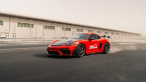 Porsche GT4 RS